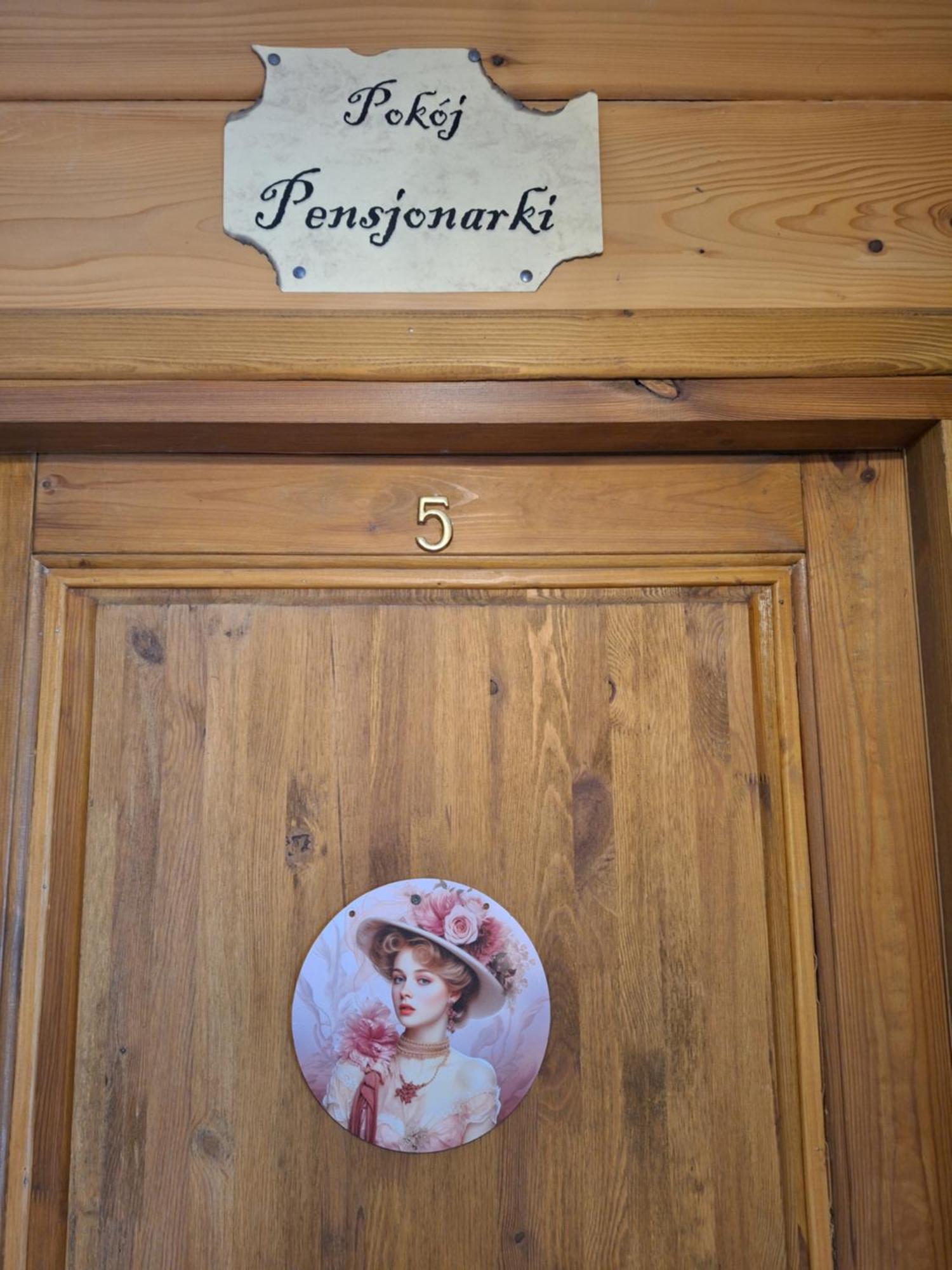 Dom Goscinny Dudek Krynica Zdroj Bagian luar foto